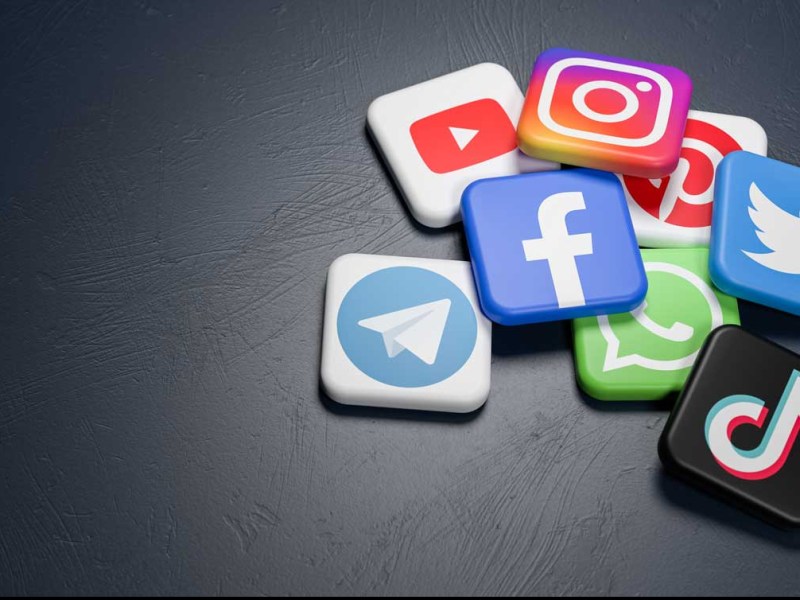 Managing Your Social Media Presence: A Guide to Informed and Intentional&nbsp;Sharing